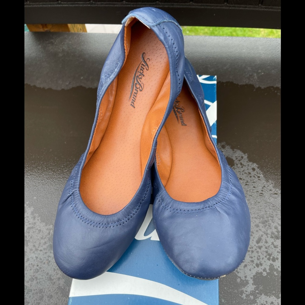 Lucky Brand ballet flats size 7W